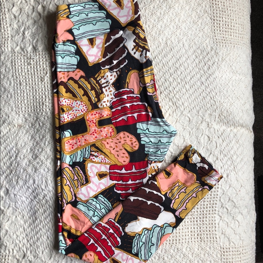 LuLaRoe 4th Birthday Leggings